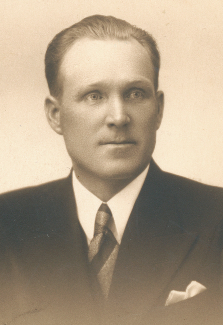 Anton Mikenberg 1899-1942 Allikas: Aarne Vaigu erakogu