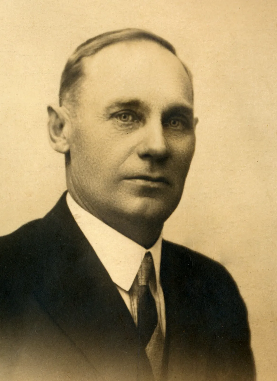 Eduard lepni 1883- 1942 kaugsõidukapten