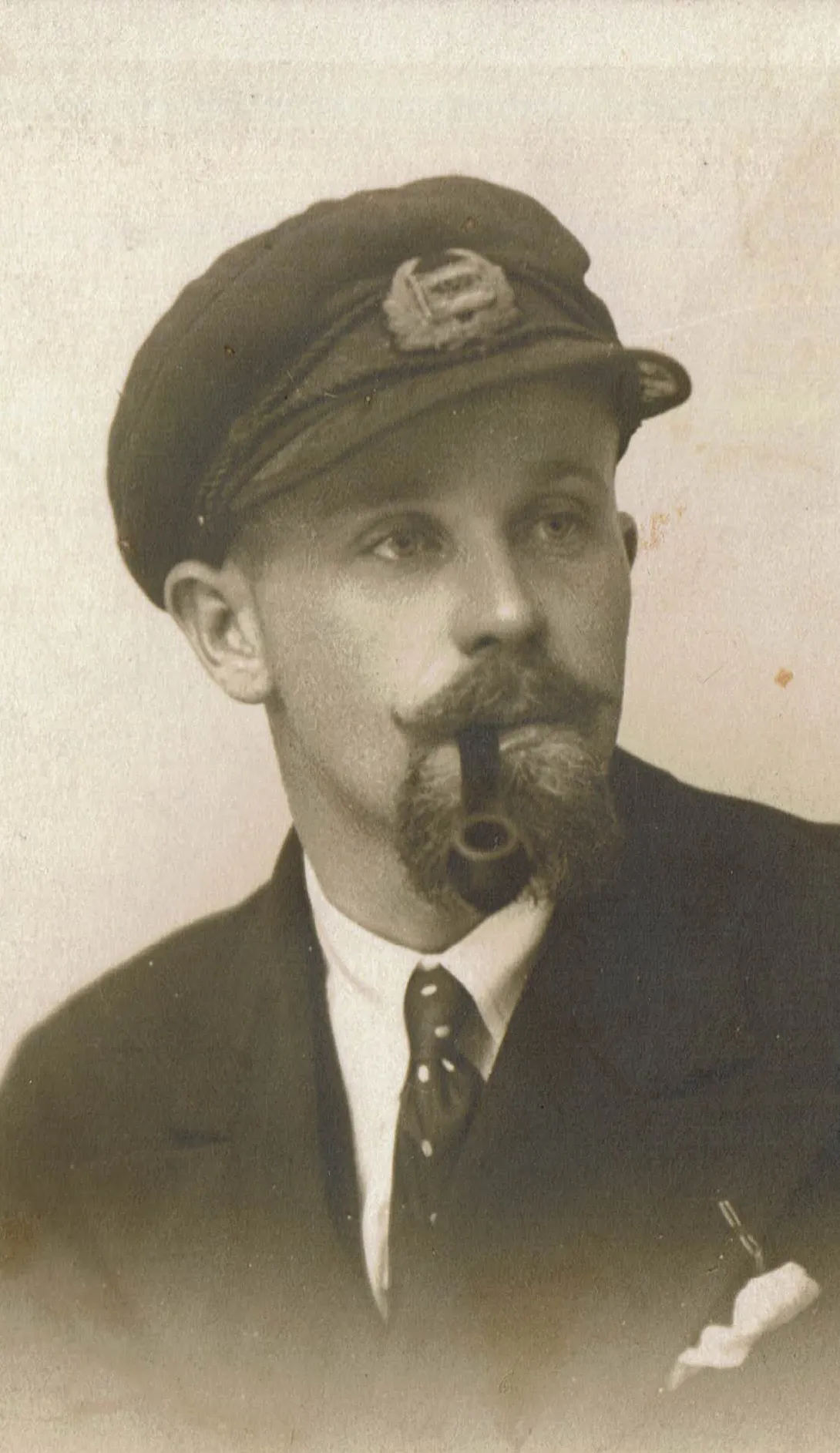 Adolf Lepni 1908-2004 kaugsõidukapten