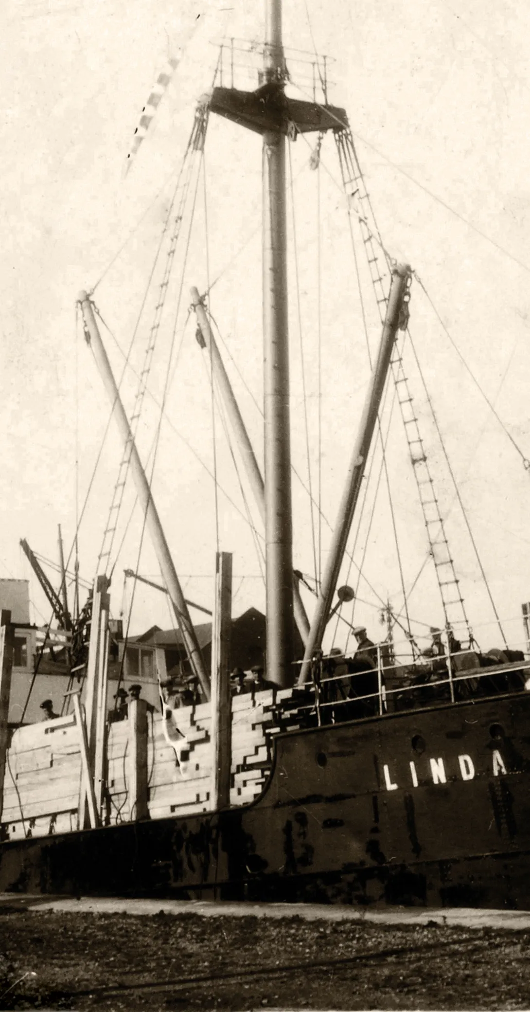 A/L Linda 1932 Bostoni sadamas puidulastis