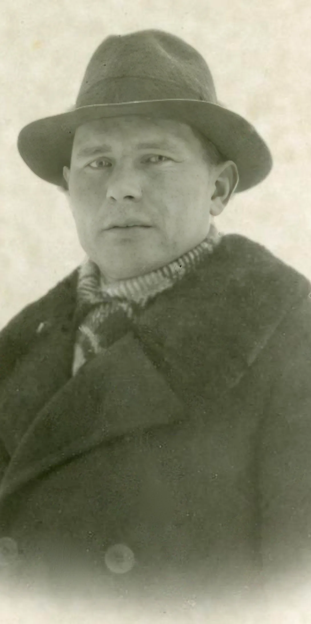 Armand Pilvet 1911-1942 kaugsõidutüürimees