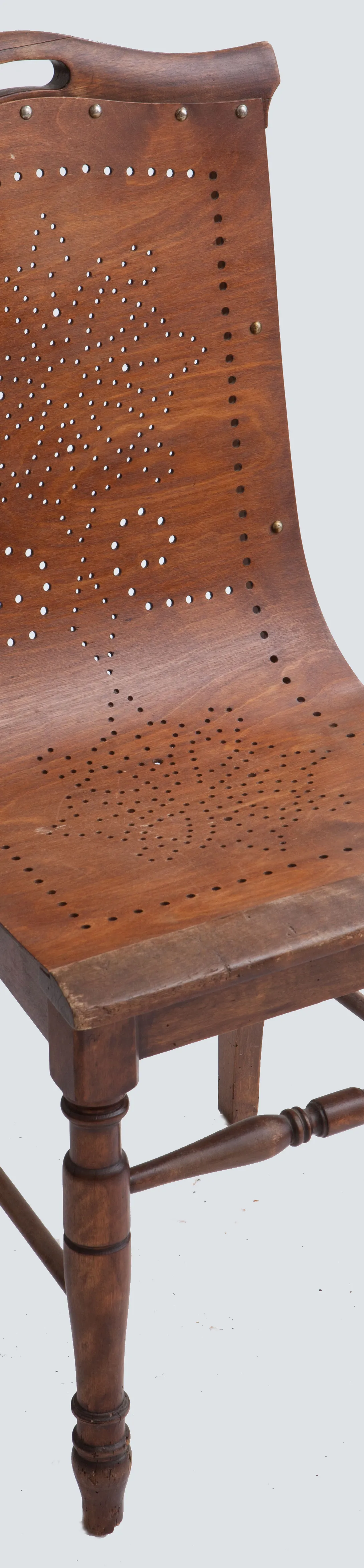 Käsmu Meremuuseum - Luterma pikendatud seljatoe raami ülaosaga tool nr 307 KMM/FUR_2002