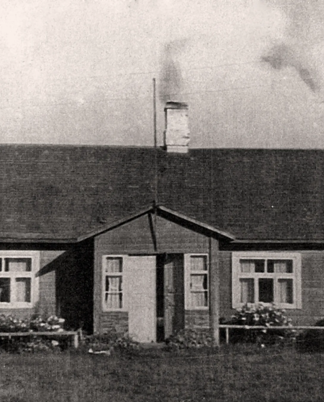 Käsmu küla, Pällu (Pällo) talu elumaja suuremaks tehtud akendega