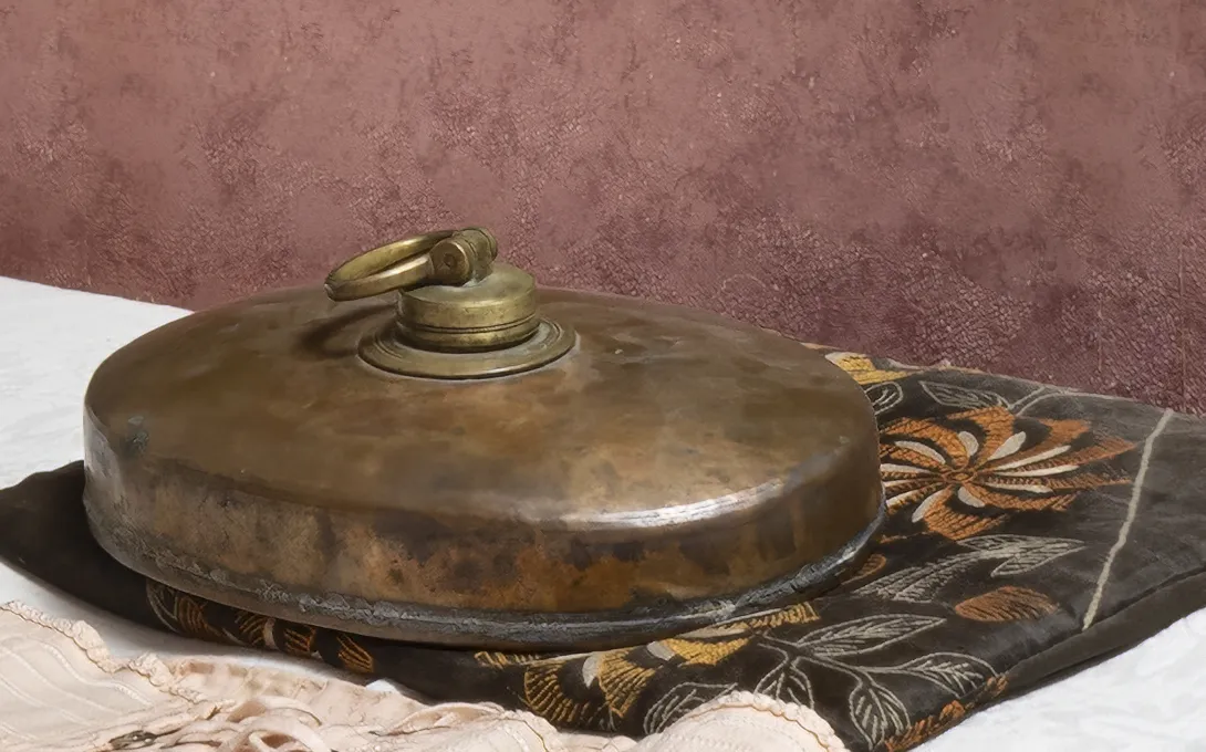 Käsmu Meremuuseum voodisoojendajaT