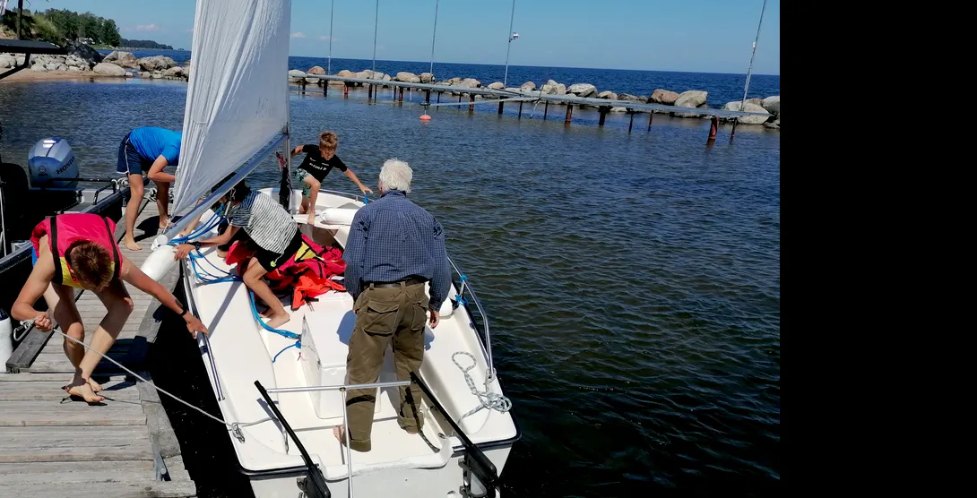 Käsmu Meremuuseum - Laager 2021 purjeka fikseerimine lõunapausiks