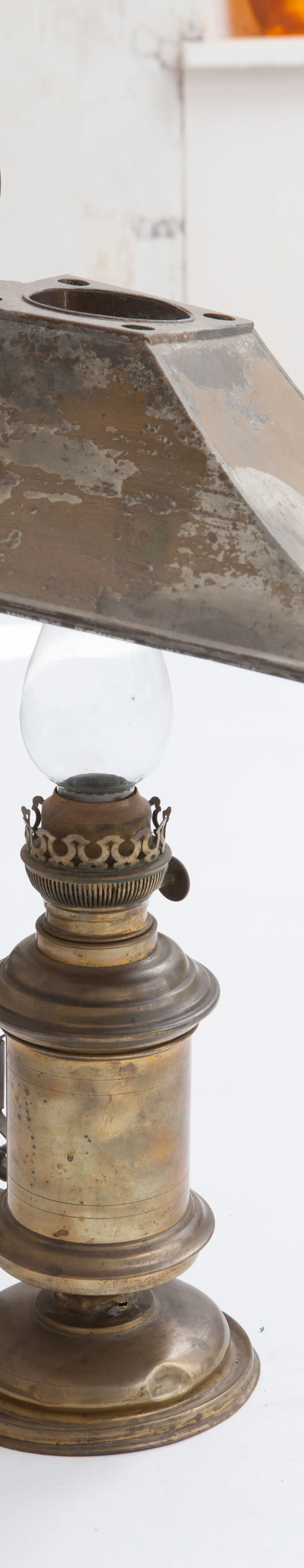 Käsmu Meremuuseum - Kirjutuslaua petroolilamp KMM/OLM_346